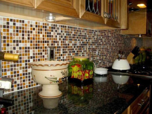 glass-tile-backsplash-ideas-kitchen-5